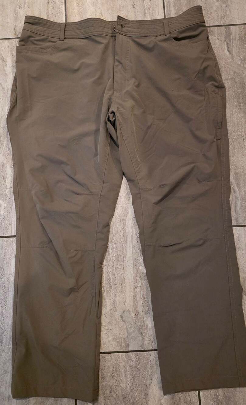 Swiss Tech Tan Pants Size 36W x 30L